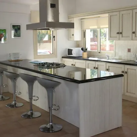 Luxury 3 Bedroom With Private Pool Βίλα *
